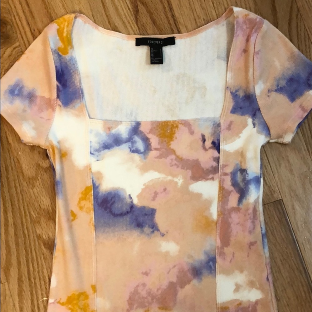 Dress - Picture 3 of 3